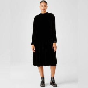 Elieen Fisher Velvet Drop-Waist Dress. Size S